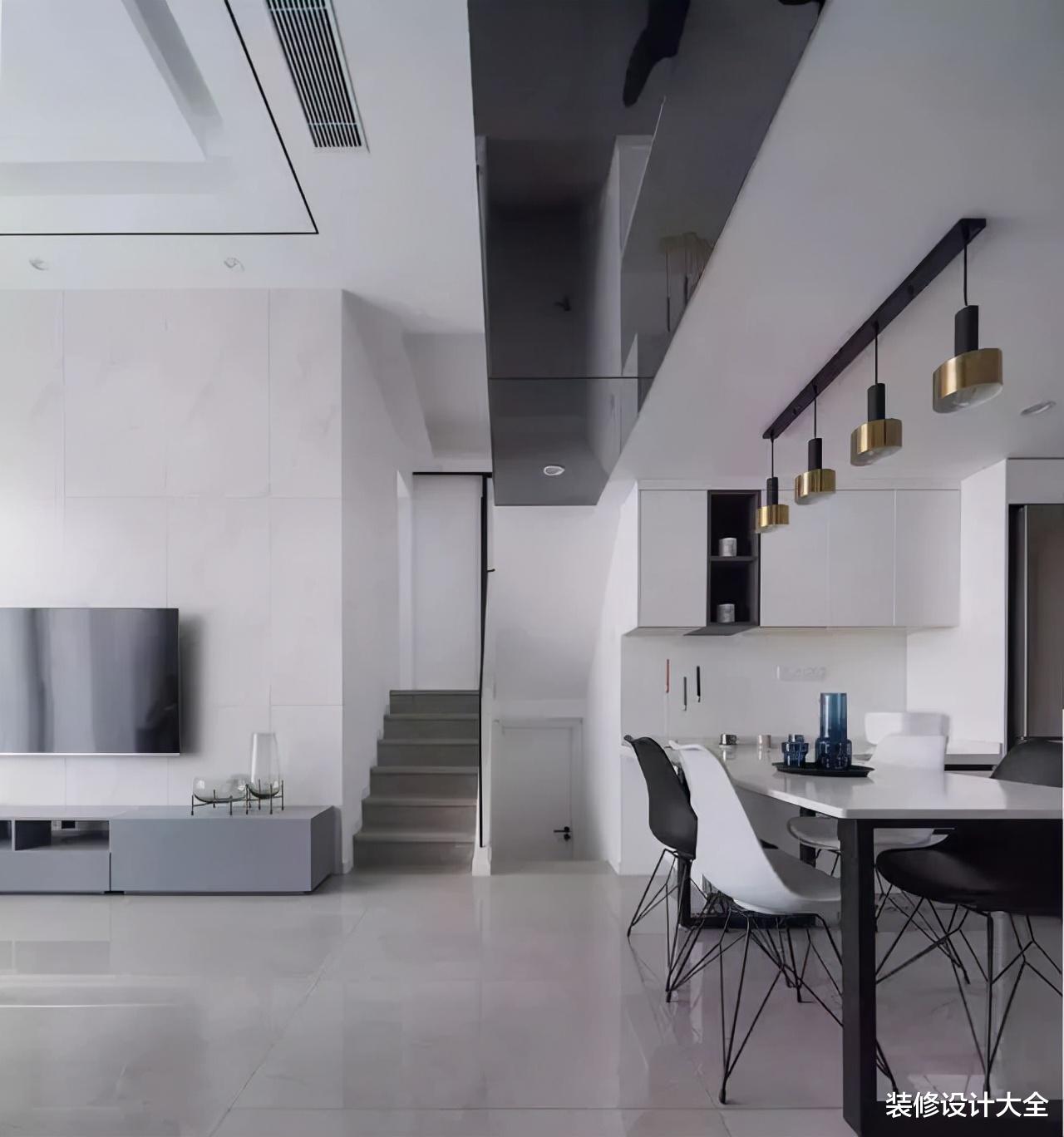 晒晒130平复式楼，进门就被挑高式客厅给迷住了，全屋优雅高级！