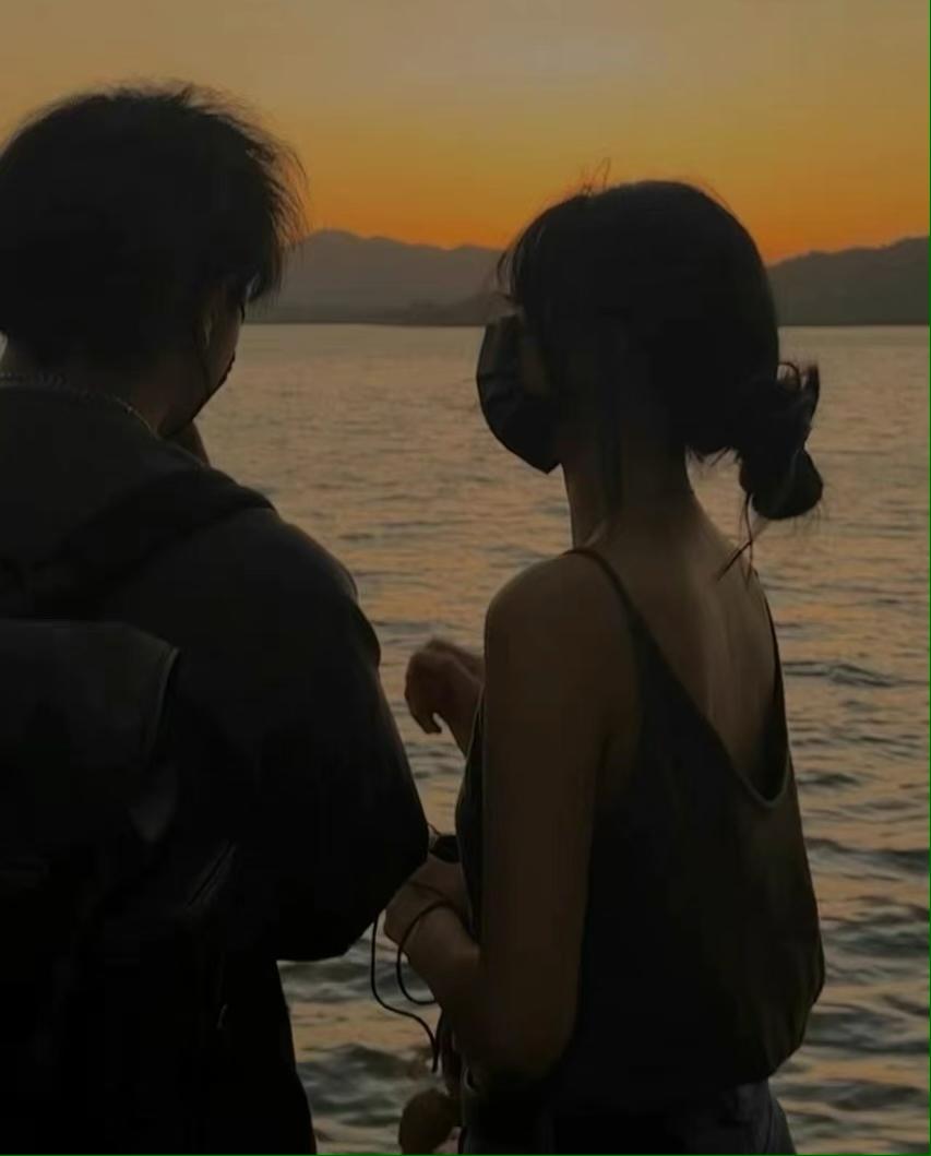 吴青峰|知名网红因官宣恋情登顶热度第一引争议，本尊发文回应：没买热搜