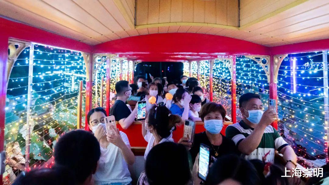 假日旅游|外滩的灯“搬”来了崇明，这场灯光秀你一定要看！