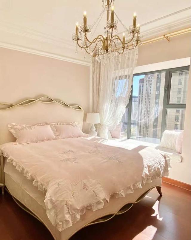 发现一对90后夫妇家的装修，那叫一个高级，拍照给大家看看