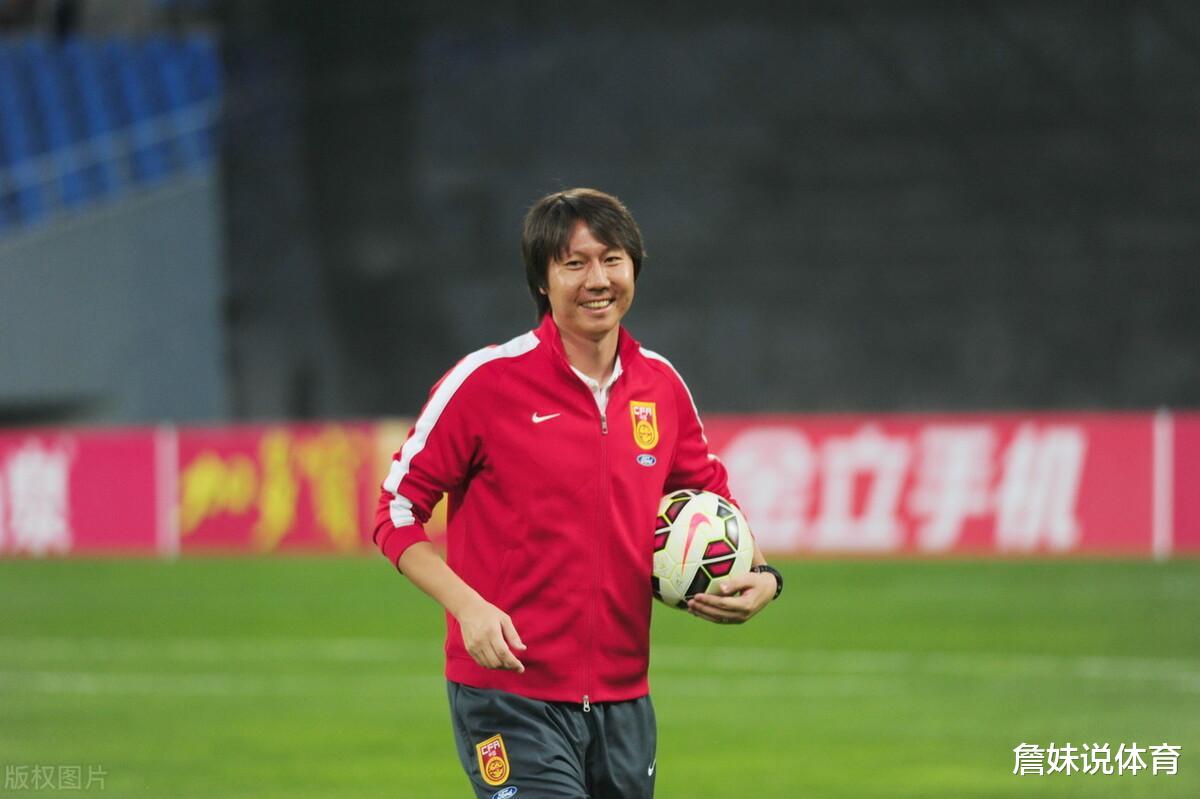 李铁|脚踏两只船两头吃,李铁敛财手段曝光,老婆孩子都在旧金山买豪宅