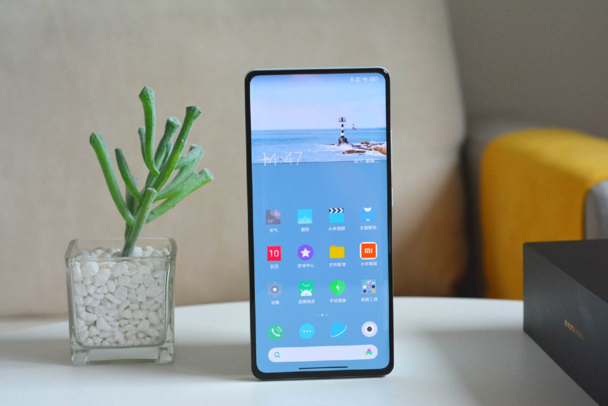 小米科技|开卖半年跌价2310元,顶配陶瓷旗舰一降再降,跌至3839元