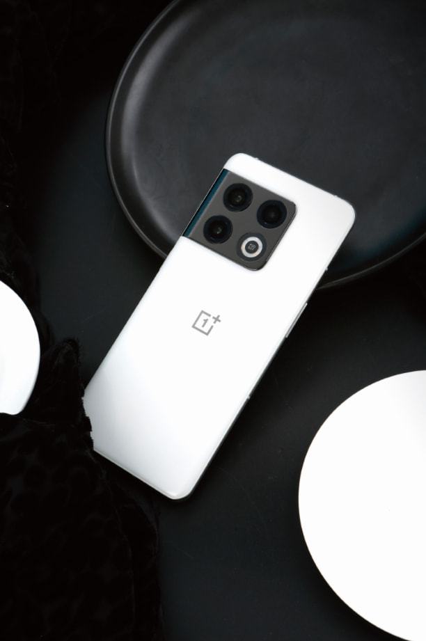 冬奥_北京冬奥|一加 10 Pro 胖达白至尊版图赏：谁不想拥有一只“冰墩墩”呢