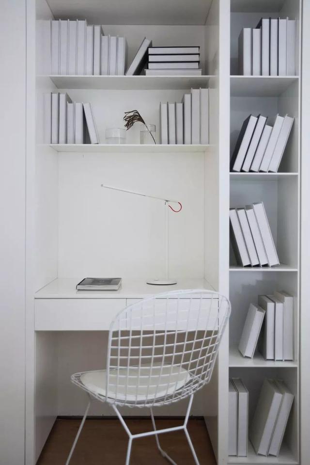 三口之家72㎡老屋完美逆袭，“小黑房”变高颜值理想家，令人羡慕