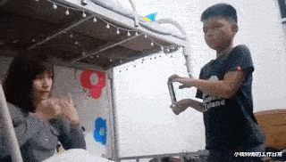 面粉|为什么脱下的袜子里面为什么总有面粉