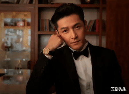 胡歌|胡歌40岁生日，工作室卡点送祝福：繁花满枝，愿快意不止九贰零