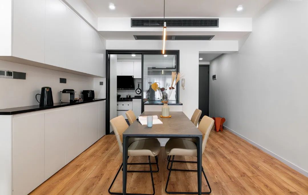 老房改造前后差距有多大?她晒出自家装修,太真实了