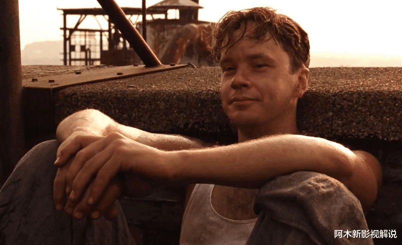 肖申克的救赎|《肖申克的救赎》:监狱建立坚固友谊,向往自由最终实现梦想