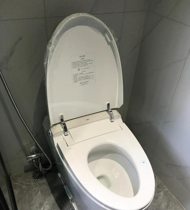 卫生间装修，有4种产品要选择正确，花更少的钱实现更好的效果