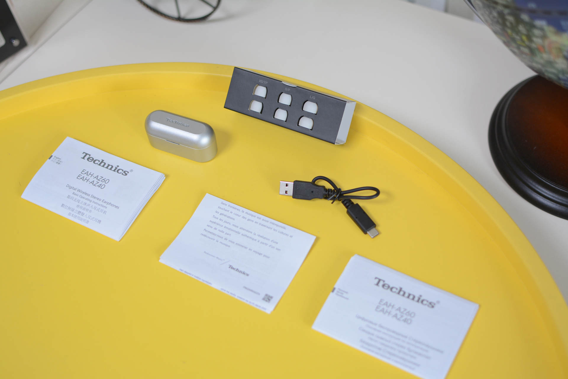 无线耳机|传统HiFi大厂Technics的真无线耳机，EAH-AZ40音质被拿捏死死的