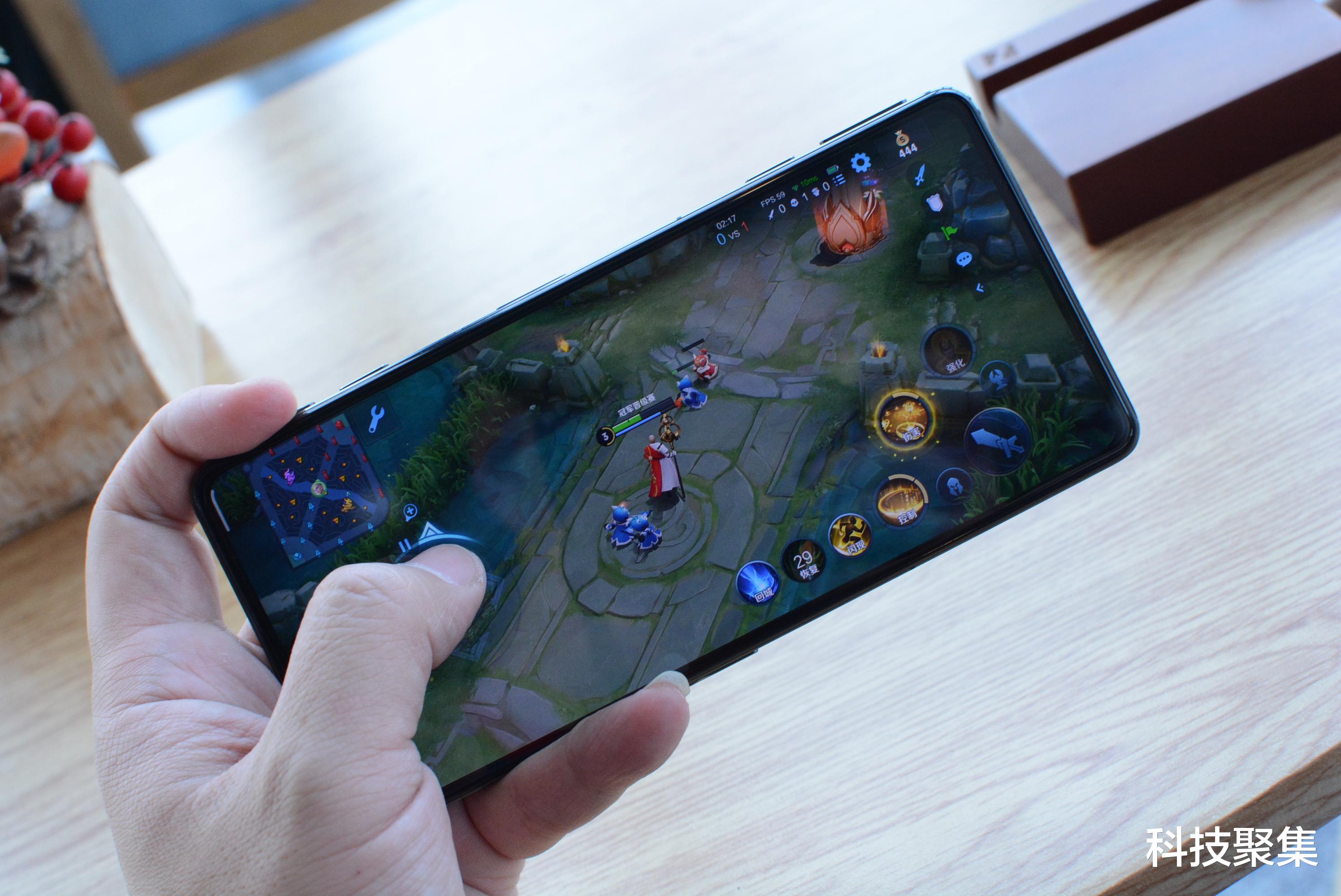 小米科技|最强性能游戏旗舰Redmi K50电竞版正式发布:痛点明确、价格亲民