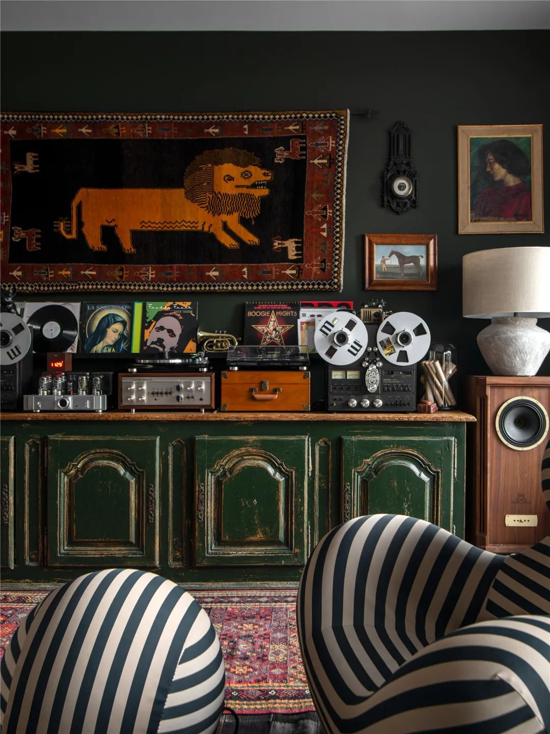 珠江新城|在欧洲回收工地废铁,带回900平艺术别墅