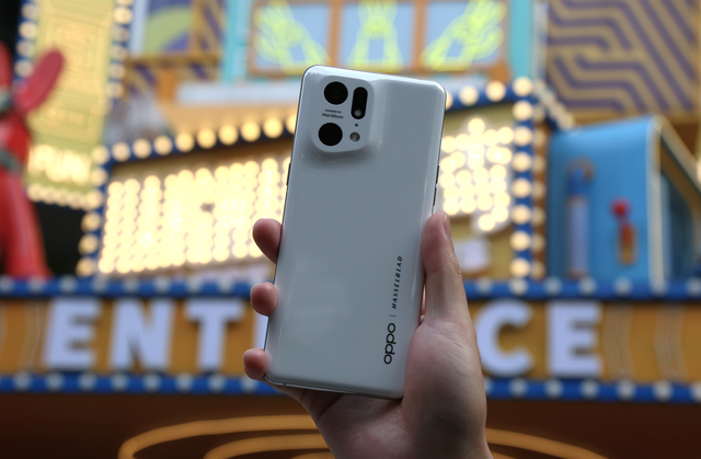 find x|又少了一个买相机的理由!Find X5 Pro上手:教科书级别的视频体验