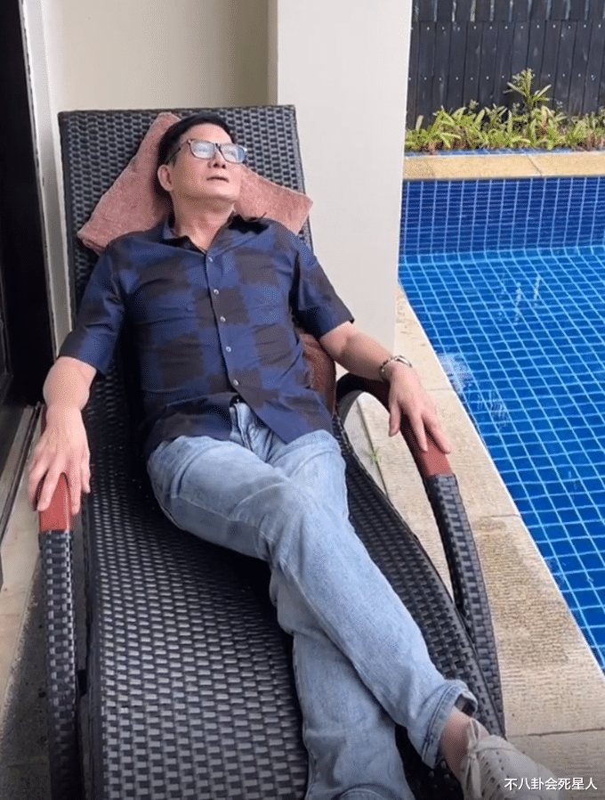 |又一批过气港星定居内地，渴望在内地买房，住二线城市当网红