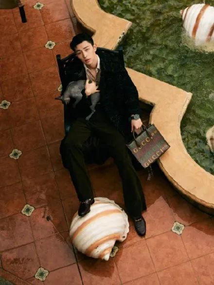 邓伦|邓伦被全网封杀！网友：真丢中国人的脸！