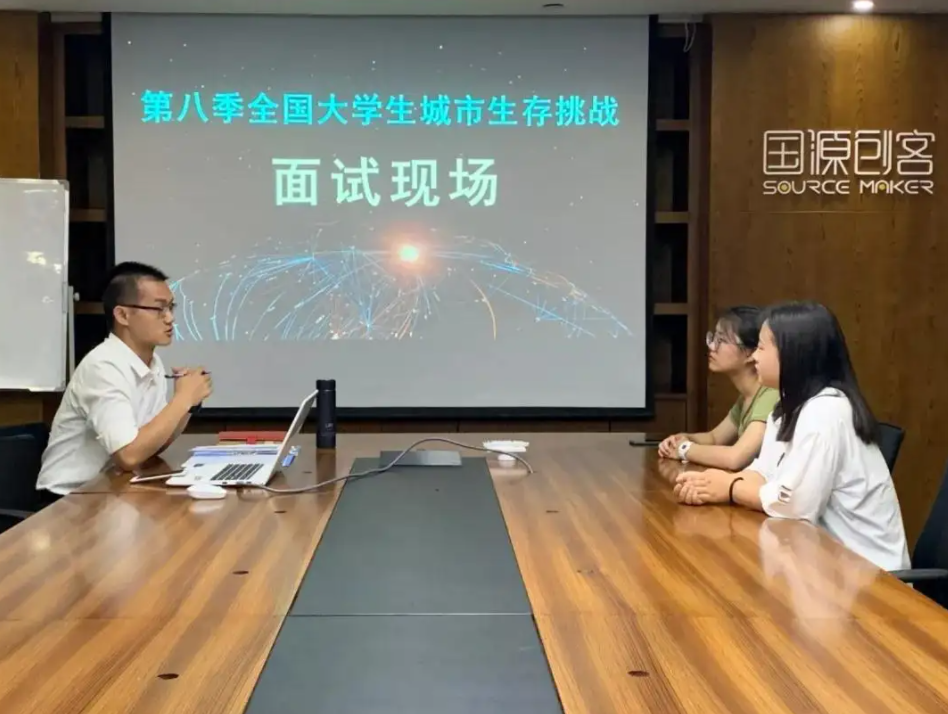 hr|HR：我裤子拉链开了，你会如何提示我？回答到“心坎里”直接录用