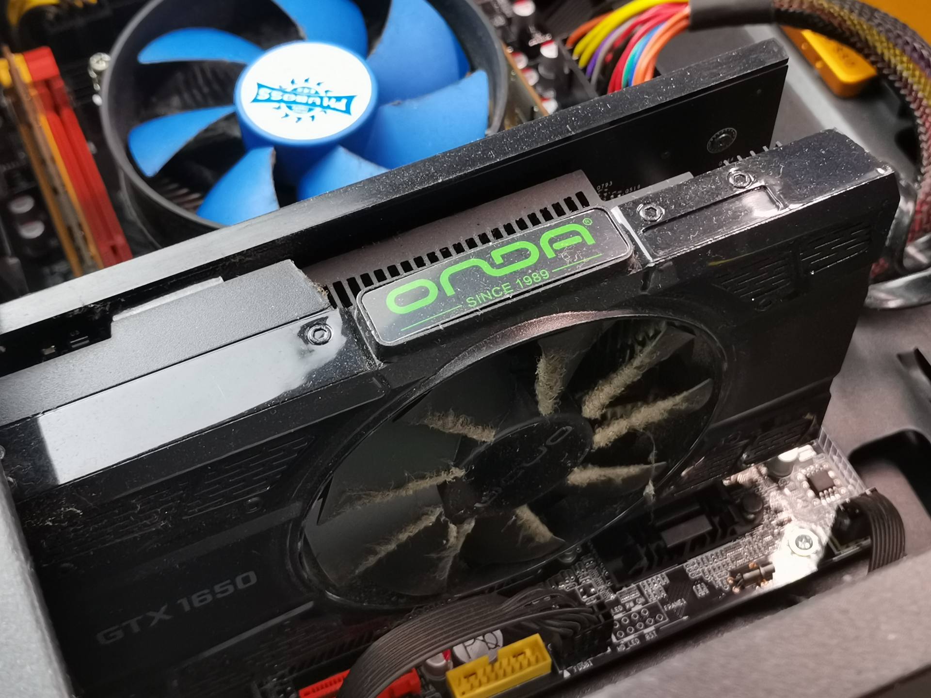 洋垃圾|高价买来的组装机竟是洋垃圾,小白装机踩坑实例