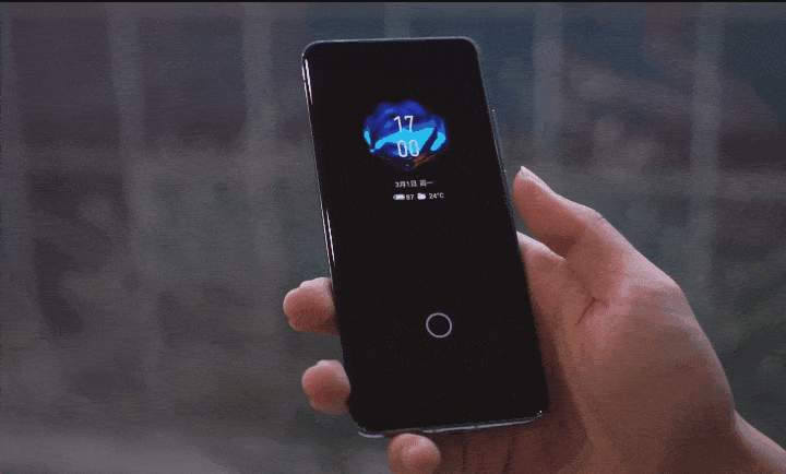 魅族|科技界的耶路撒冷！80岁老魅友购机引发热议，魅族这般独到是关键