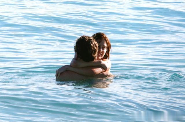 莱昂纳多·迪卡普里奥|“小李子”莱昂纳多和19岁模特传恋情,被嘲笑有心理疾病