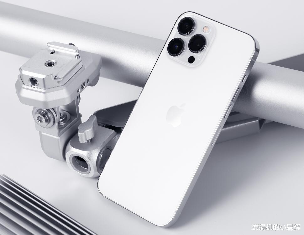 iPhone|曾经供不应求，如今现货还降价！满血版A15+256GB，终于等到了