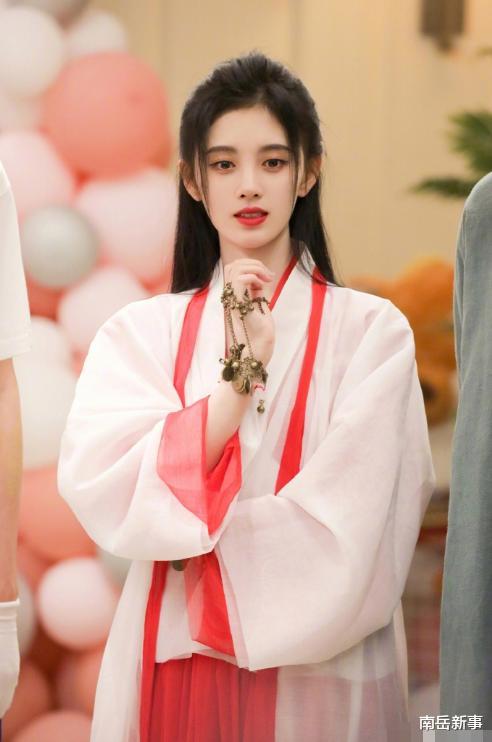 王一博|路人缘最好的10位明星:赵丽颖王一博上榜,沈腾第二,杨幂很意外