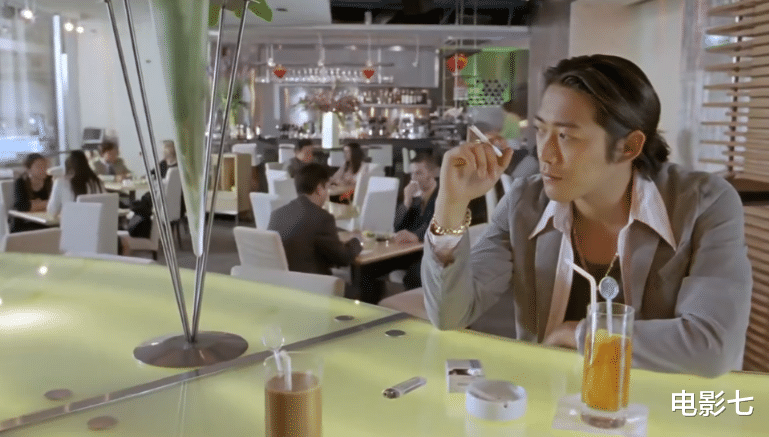 吴京|21年前，没人敢拍的题材，杜琪峰和刘德华联手，这部电影诞生了