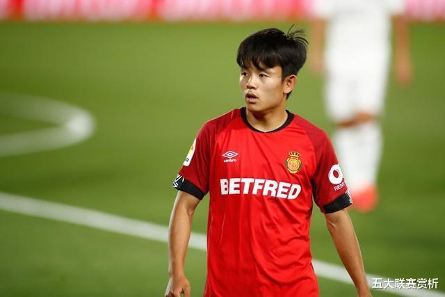 西甲|0-3！西甲保级队又惨败，降级风险陡增，被日韩2大国脚拖累了？