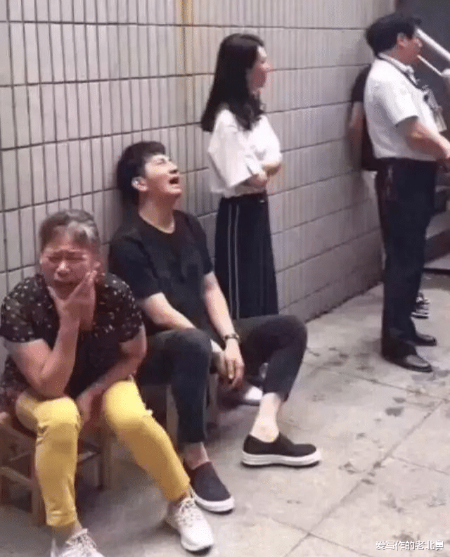 保姆应不应该被允许吃雇主家里的水果?