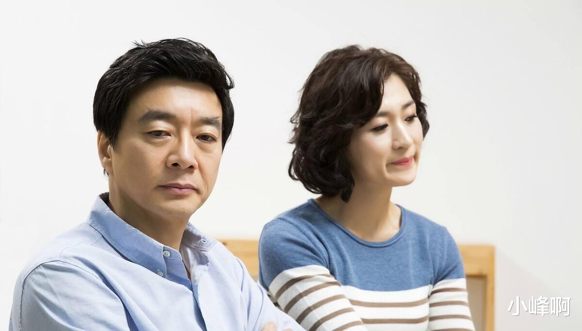 57岁女子好意收留亲戚25年,谁知房屋拆迁时,亲戚竟拒绝搬走!