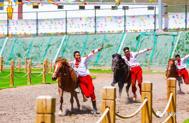 祁连山|峨堡古城，一朵盛开在祁连山腹地的高原雪莲