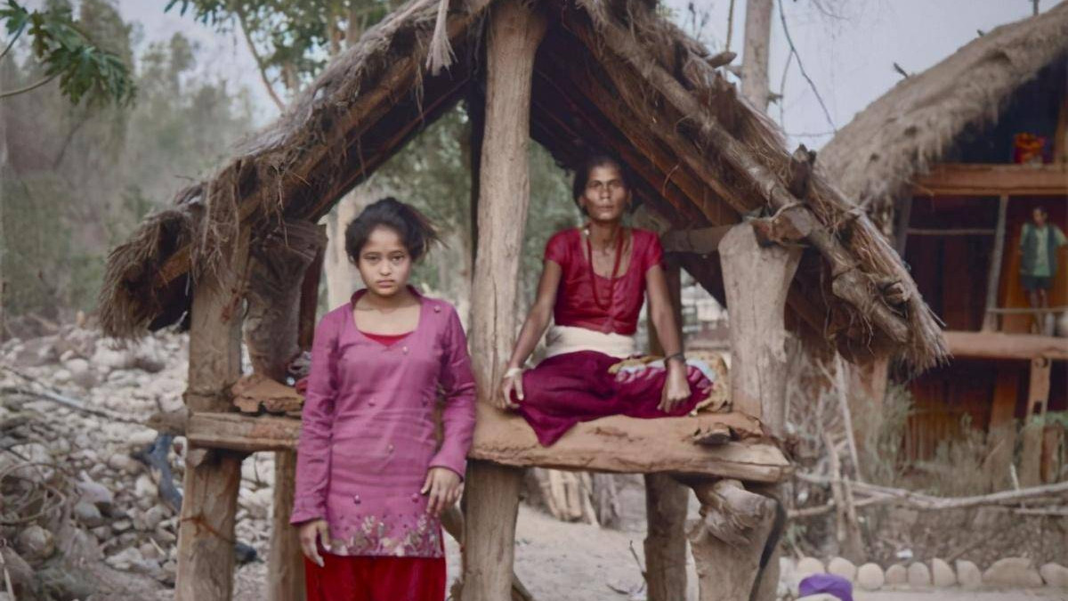尼泊尔|尼泊尔穷人几乎家徒四壁，四处漏风，在寒冷冬天是如何过冬的？