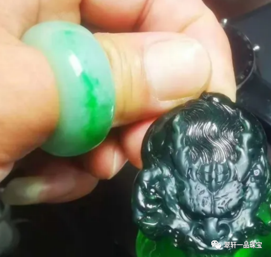 玛瑙|翠轩一品-怎么分辨墨翠和蓝水翡翠