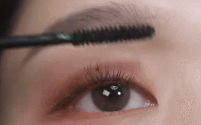 眼妆 女人再懒也要学会画眼妆，教你画眼妆的四个步骤，效果快还好看