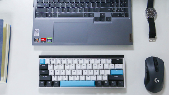 意法半导体|杜伽K330w Plus体验：三模连接，全键热插拔，满足你的客制化