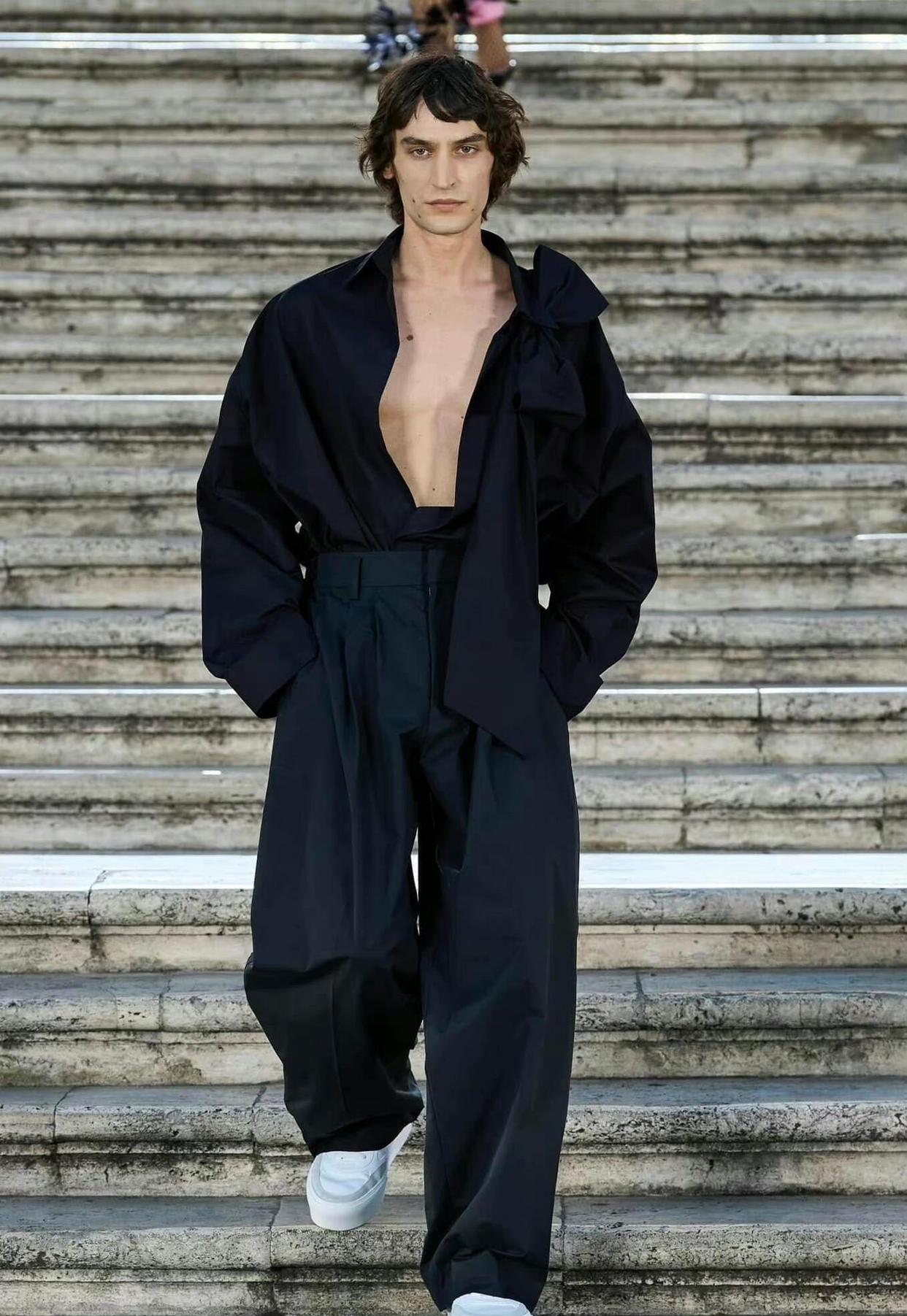 郑秀文|岁月从不败美人!郑秀文黎姿同框似妙龄美女,许志安眼瞎偷食心颖