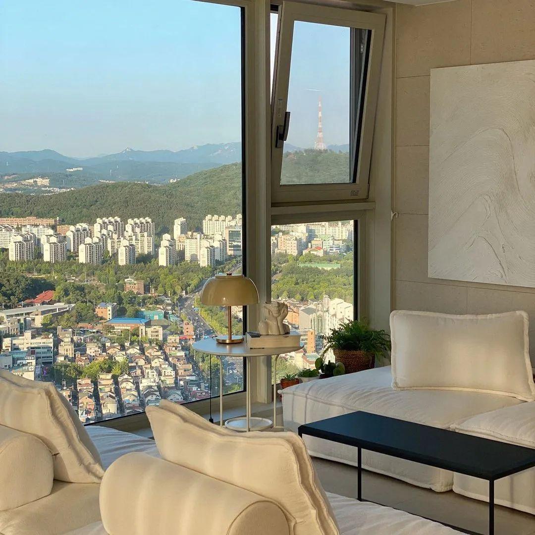 如何让顶层房子住着“高大上”?不止舒适美观,还站得高,望得远