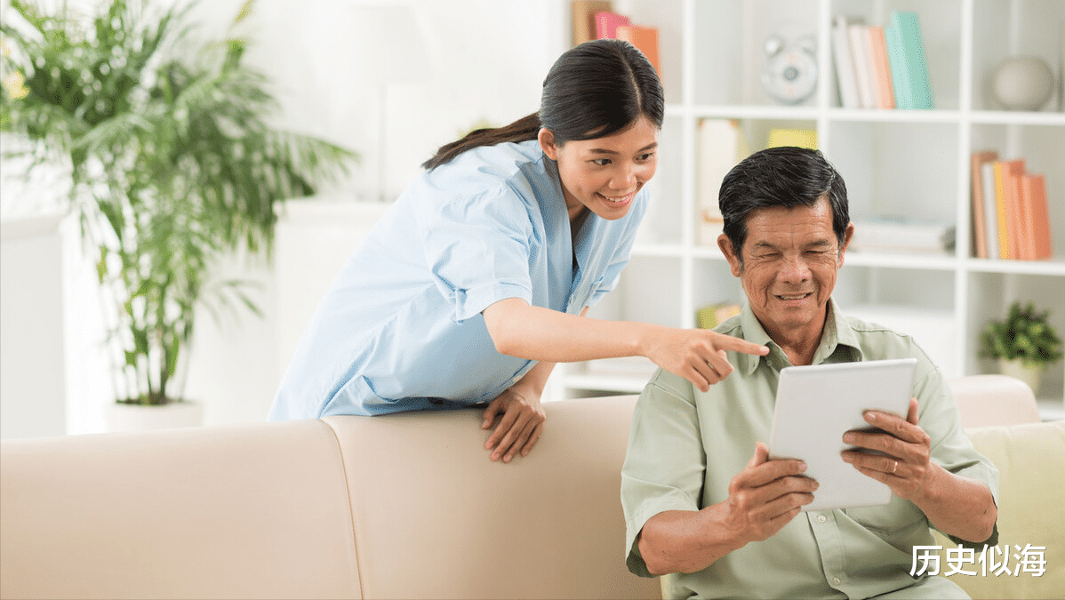 奉新|50岁阿姨:给68岁大爷当住家保姆,工资10000,可我依旧选择辞职