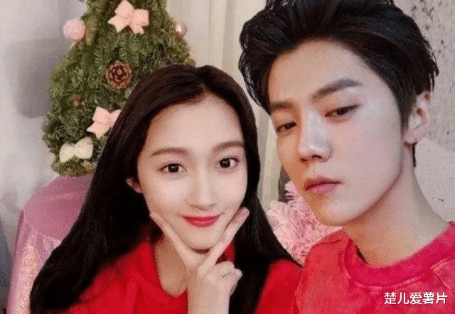 关晓彤|如果关晓彤和鹿晗官宣，我猜可能会在晚上22点22分