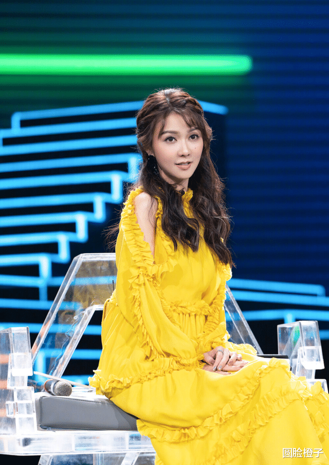 阿Sa|圆脸但身材很好的女星，我只服这5位，娃娃脸和衣架子身材都有了