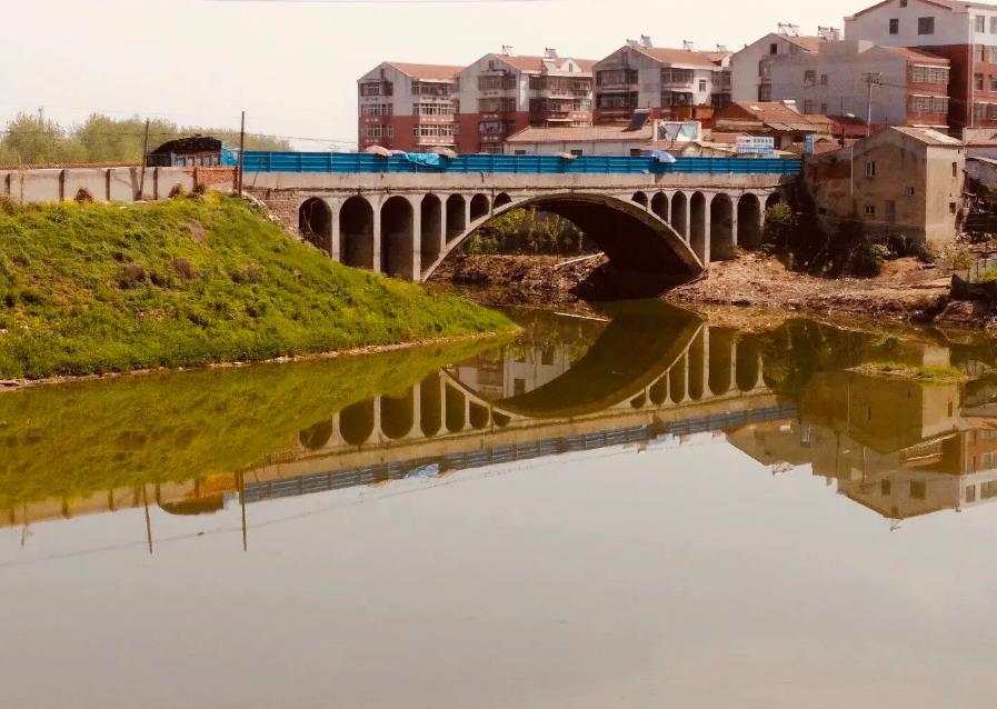 码头|外婆的小镇,听说有千百年了