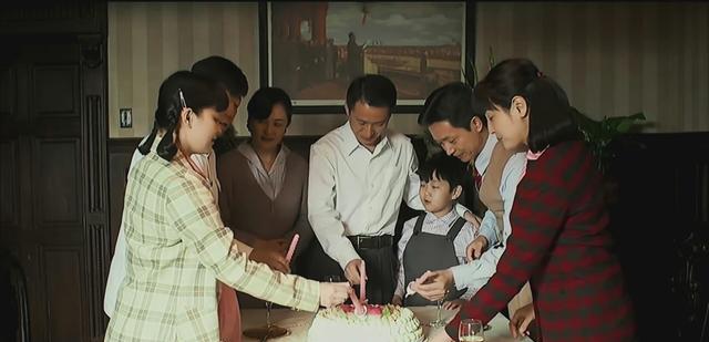 江德福|《父母爱情》欧阳懿和江德福两个人,谁年龄大一点?