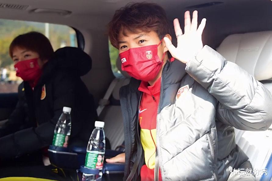 水庆霞|恭喜女足！恭喜水庆霞！又获价值100万元重奖，20辆豪车专门接送
