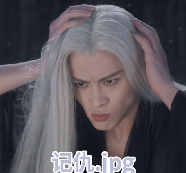 苍兰诀|刚开播就狂揽六个热搜，评论好坏参半，这次苍兰诀给几分？