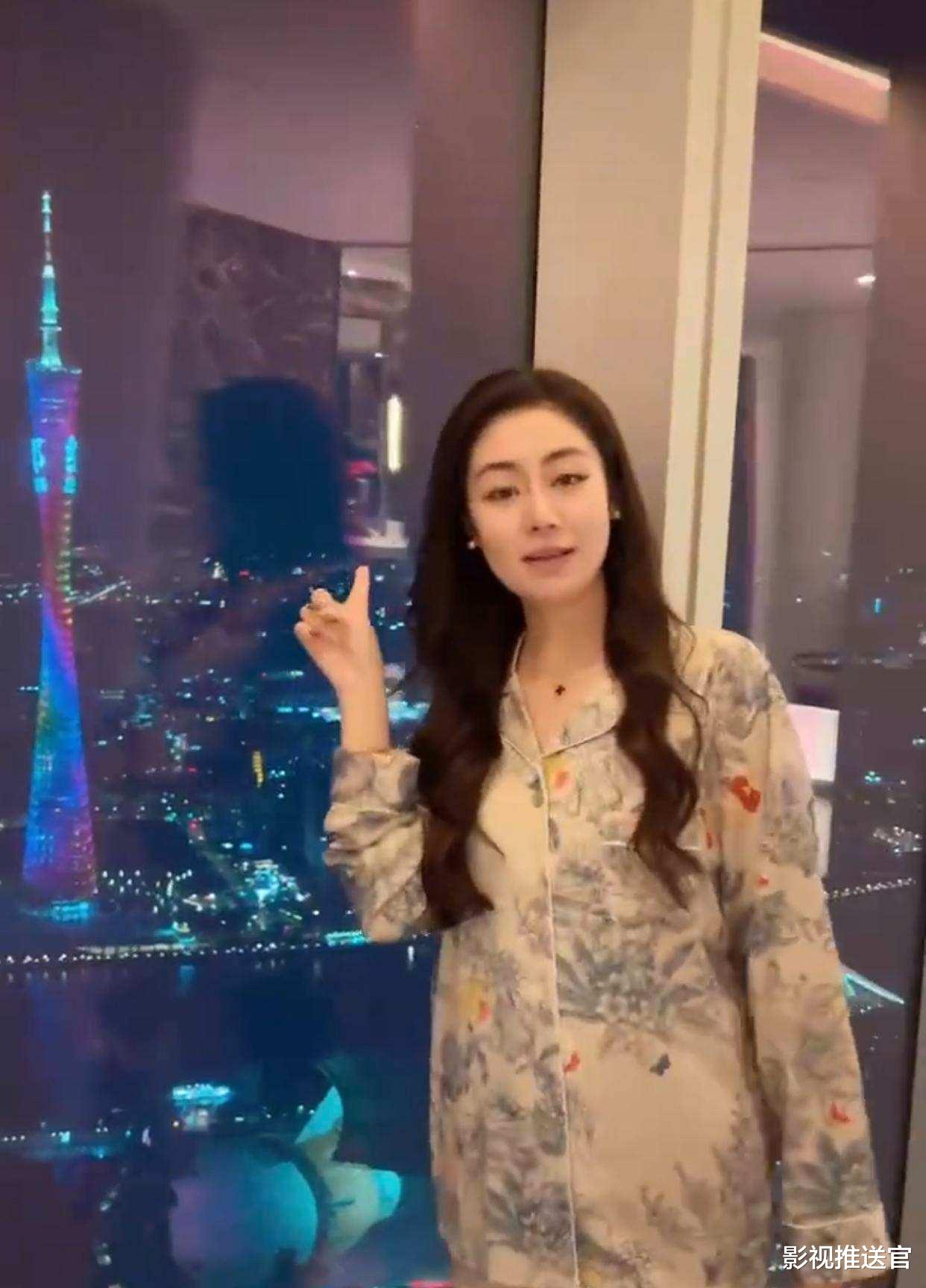 |演员有多赚钱，一个名气不大的乡村演员，斥资1.3亿买房