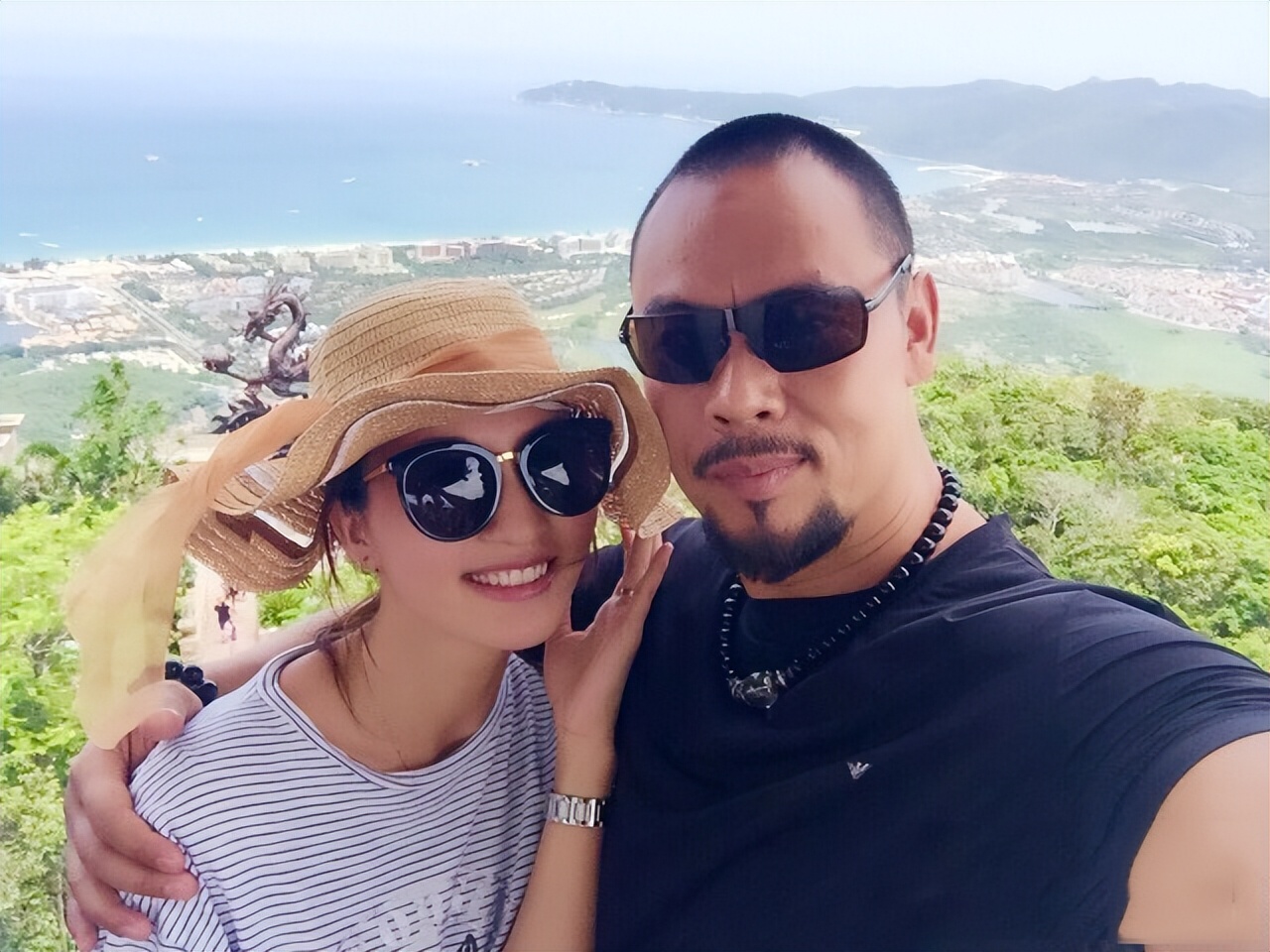 晋松|曾是国家运动员,进入娱乐圈凭“阳刚气”爆火,成名后娶美艳娇妻