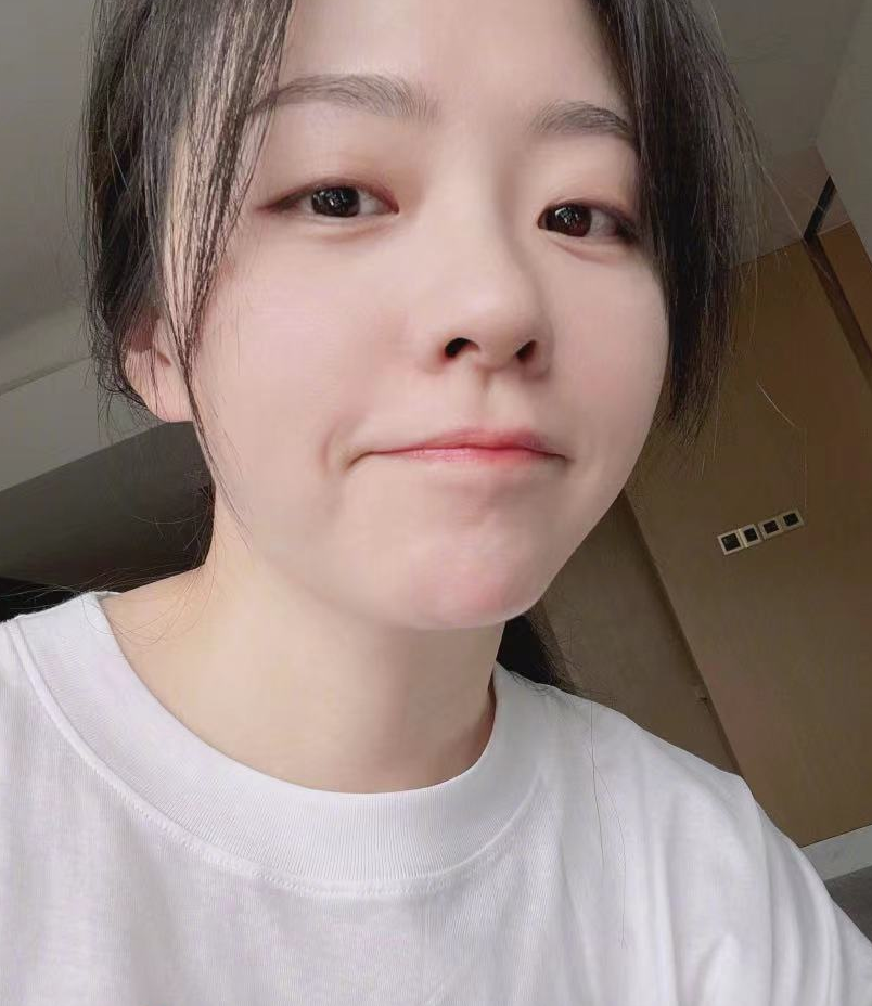 明星素颜|常年以烟熏、舞台妆出境，一旦素颜犹如“换脸”，几乎都认不出