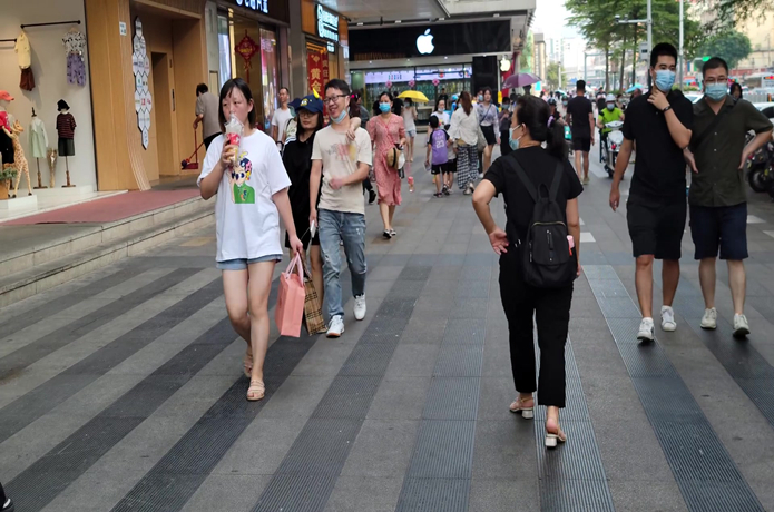 深圳市|深圳经历了快速的发展，成为世界之都，却没有桂林的自然美景