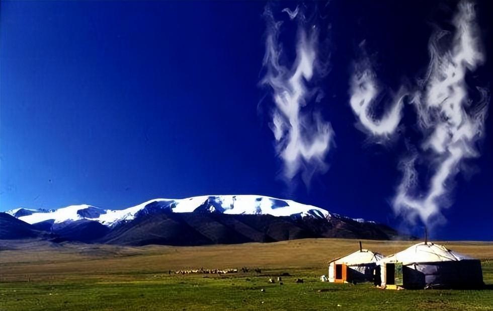 旅行社|蒙古族人们都住蒙古包，洗澡会不会不方便？看当地姑娘怎么解释