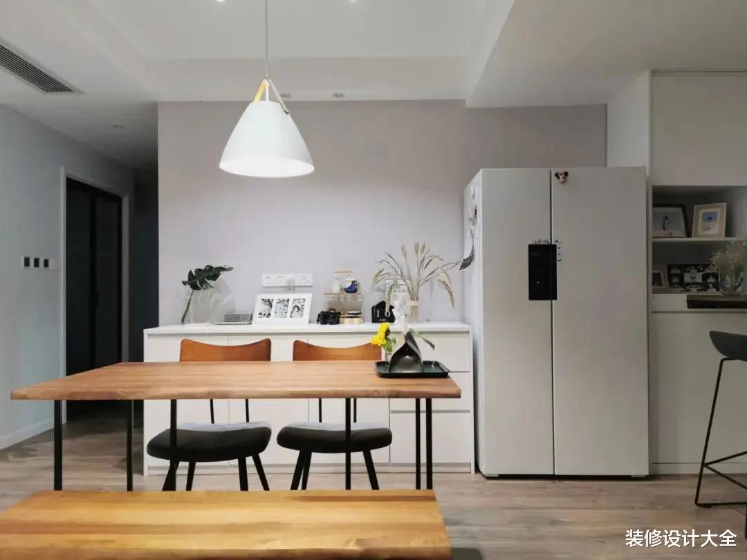 冰箱究竟是放厨房还是放客厅?原来还有这么多讲究,幸好没放错!