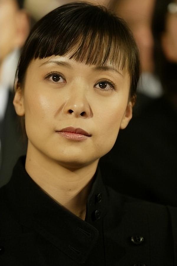 魏哲浩|7位大龄未婚女星，个个实力派，年过50岁依旧美艳动人